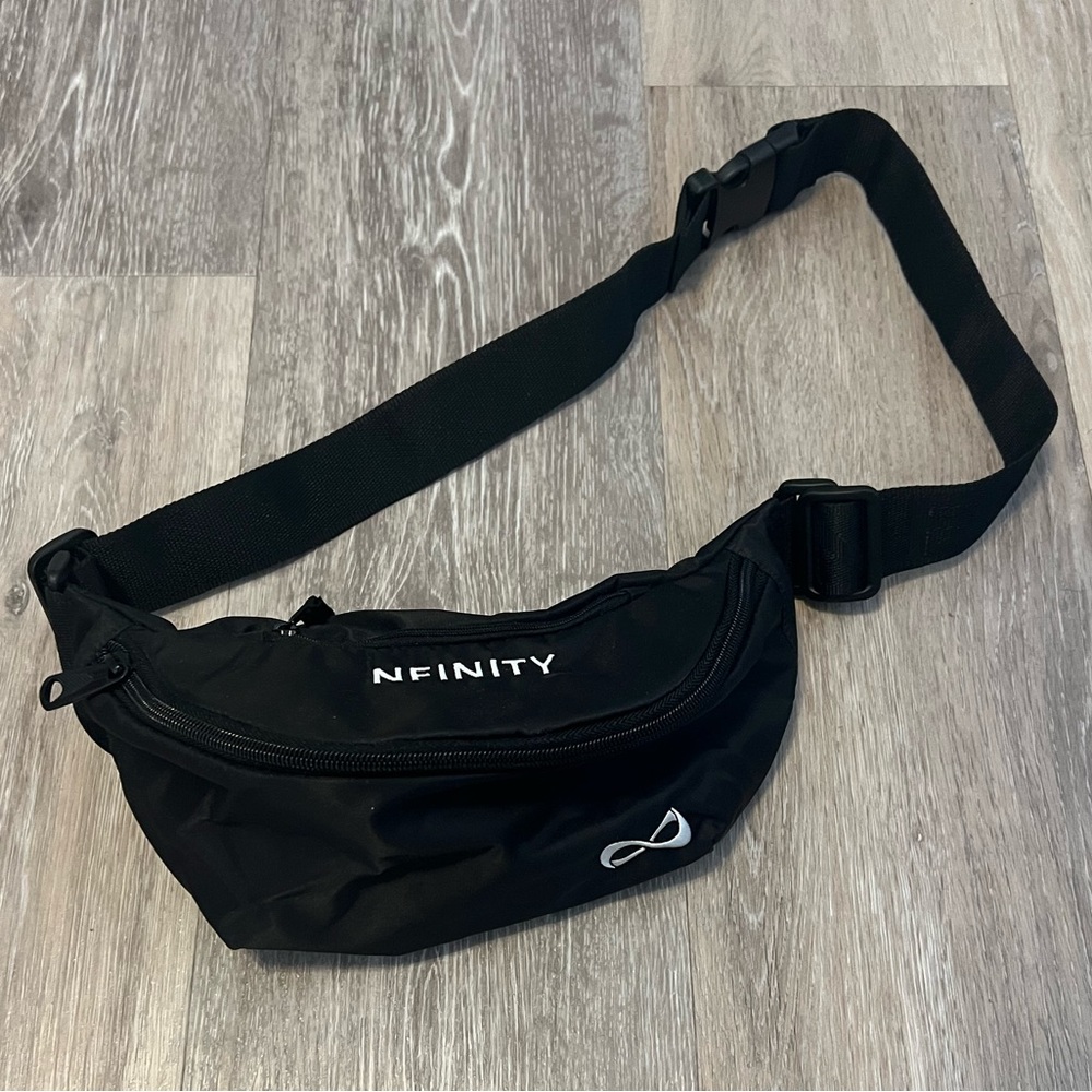 Nfinity fanny pack